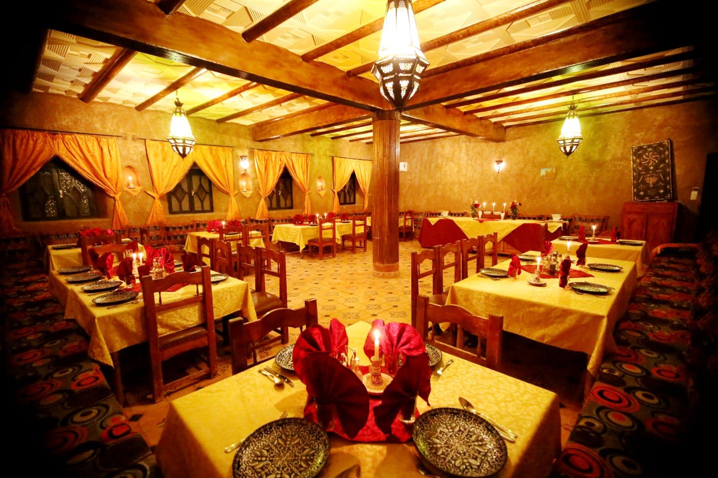 Salle de restaurant Riad Maktoub