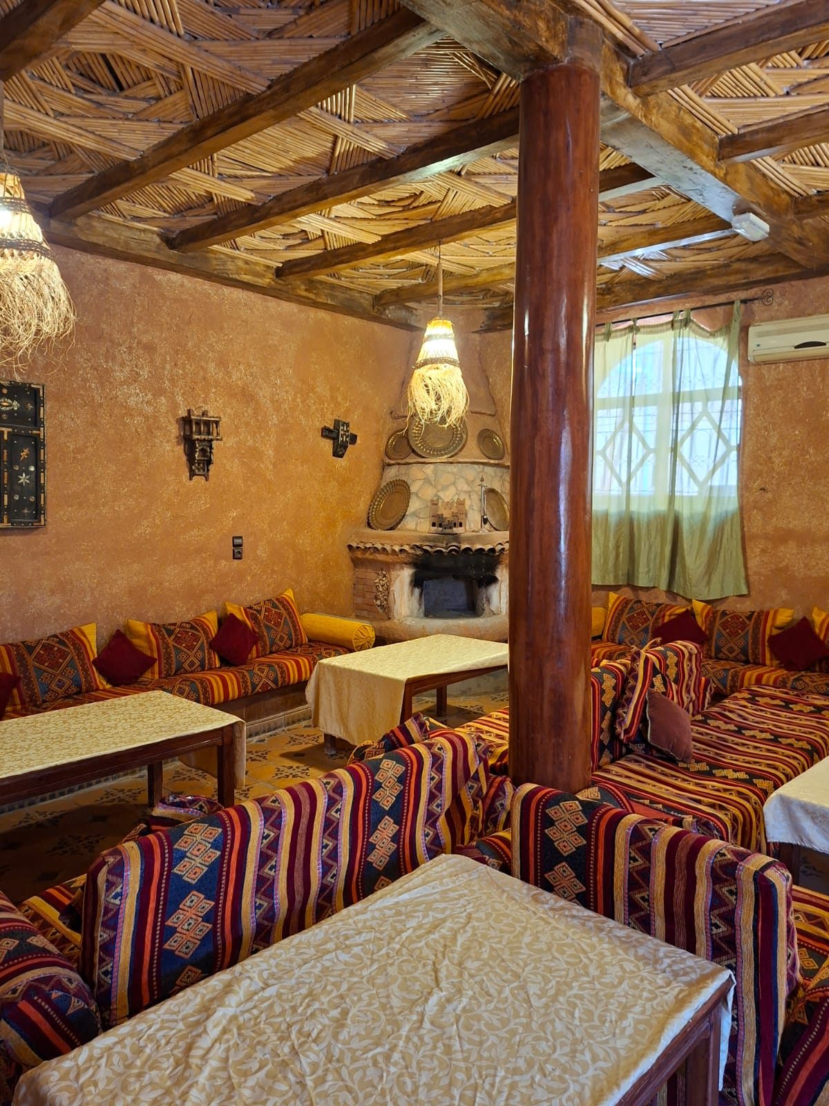 Salon du restaurant Riad Maktoub